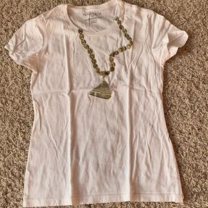 Woman’s Nautica t shirt